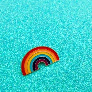💖3/$30 NEW Rainbow Pride Pin Brooch